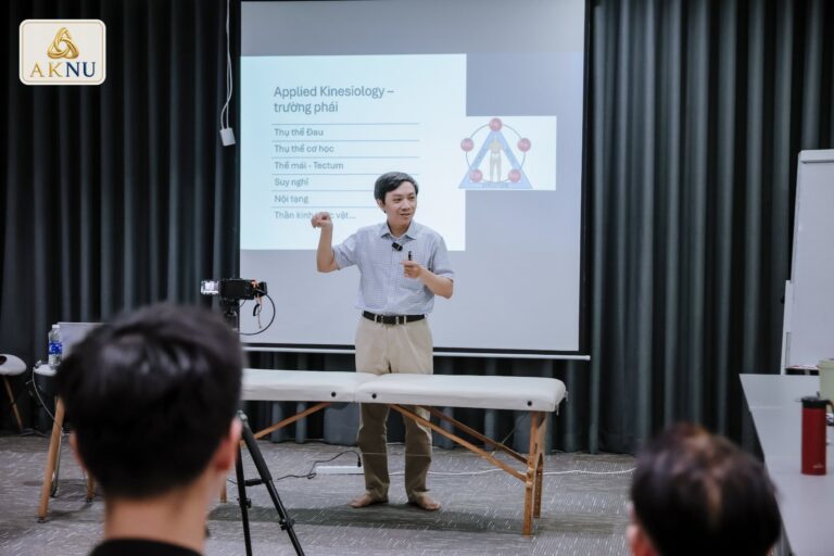 Stress và đau lưng: nhìn lại buổi chia sẻ cộng đồng “Hiểu – Hành”