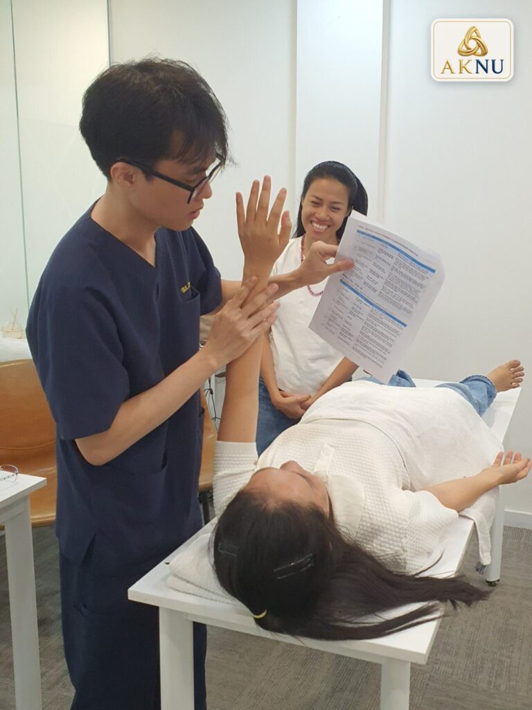 Dùng bảng "Thử thách bằng lời" trong lúc test cơ